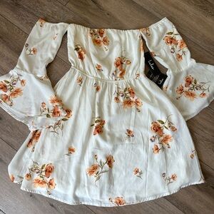 NWT Lulu’s Lush Gardens Ivory Floral Print Off-the-Shoulder Mini Dress